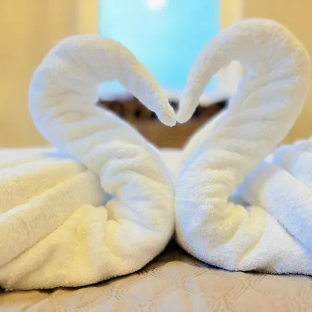 De Parel - In De Winkelstraat