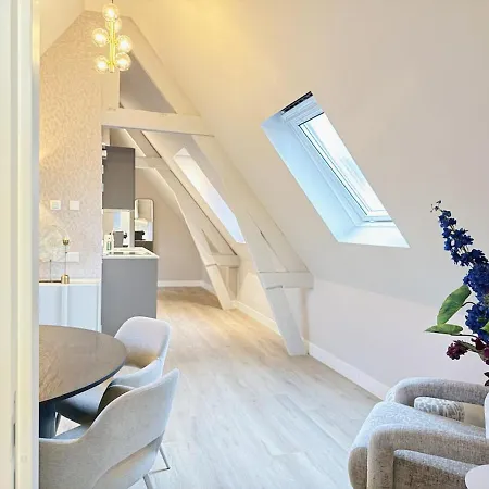 De Parel - In De Winkelstraat * Breda