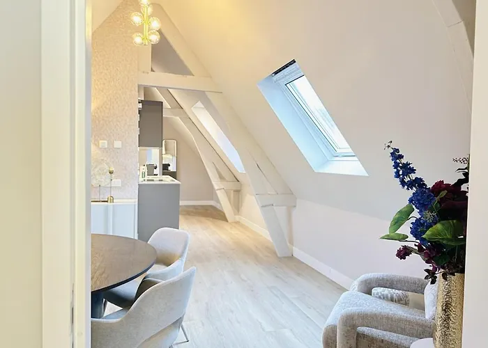 De Parel - In De Winkelstraat * Bréda